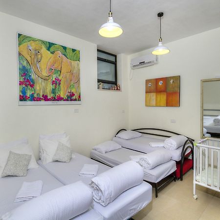 Nofesh Baatika Villa Safed Luaran gambar
