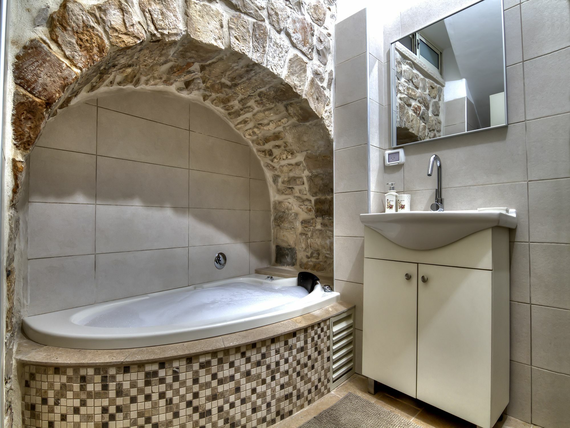 Nofesh Baatika Villa Safed Luaran gambar